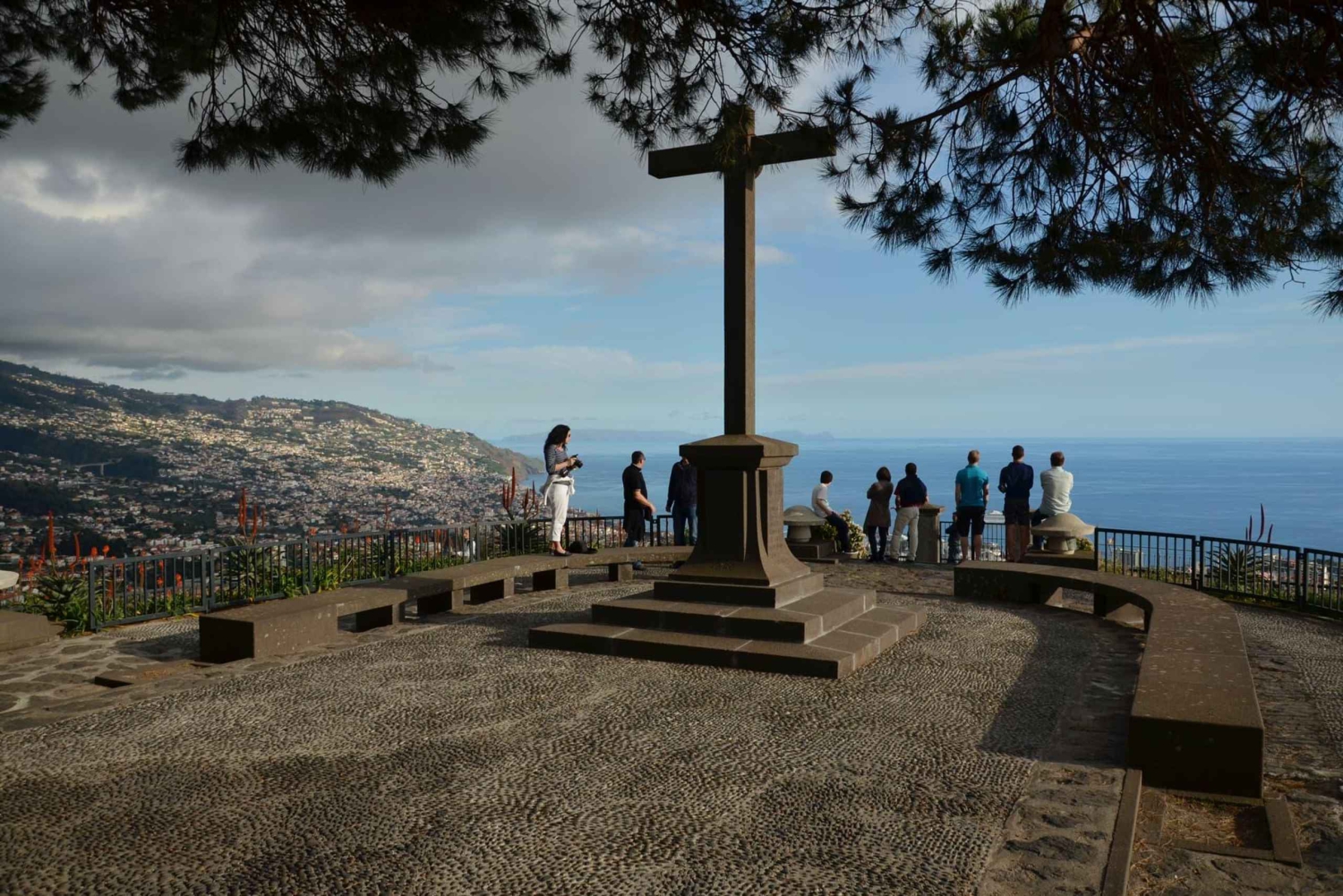 Do Funchal: Passeio de Tuk-Tuk pelo Curral das Freiras na Madeira