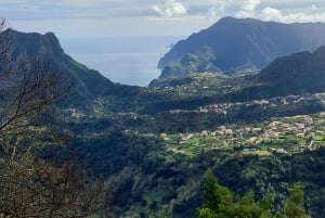 From Funchal: Pico Do Arieiro and Santana Full-Day 4x4 Tour