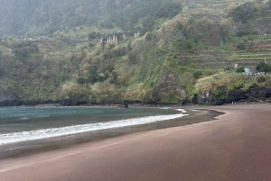 Vanuit Funchal: privétour in een jeep door het oosten of westen