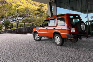 Vanuit Funchal: privétour in een jeep door het oosten of westen