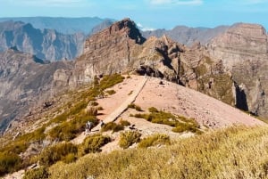 From Funchal: Madeira Peaks Pico do Arieiro and Pico Ruivo