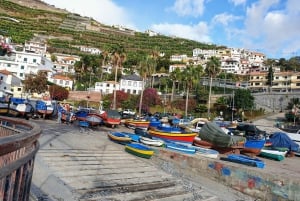 From Funchal: Tuk Tuk Tour to Camara de Lobos and Cabo Girao