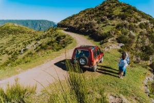 Funchal: East Madeira 4x4 Tour with Pico Arieiro w/Pick-up