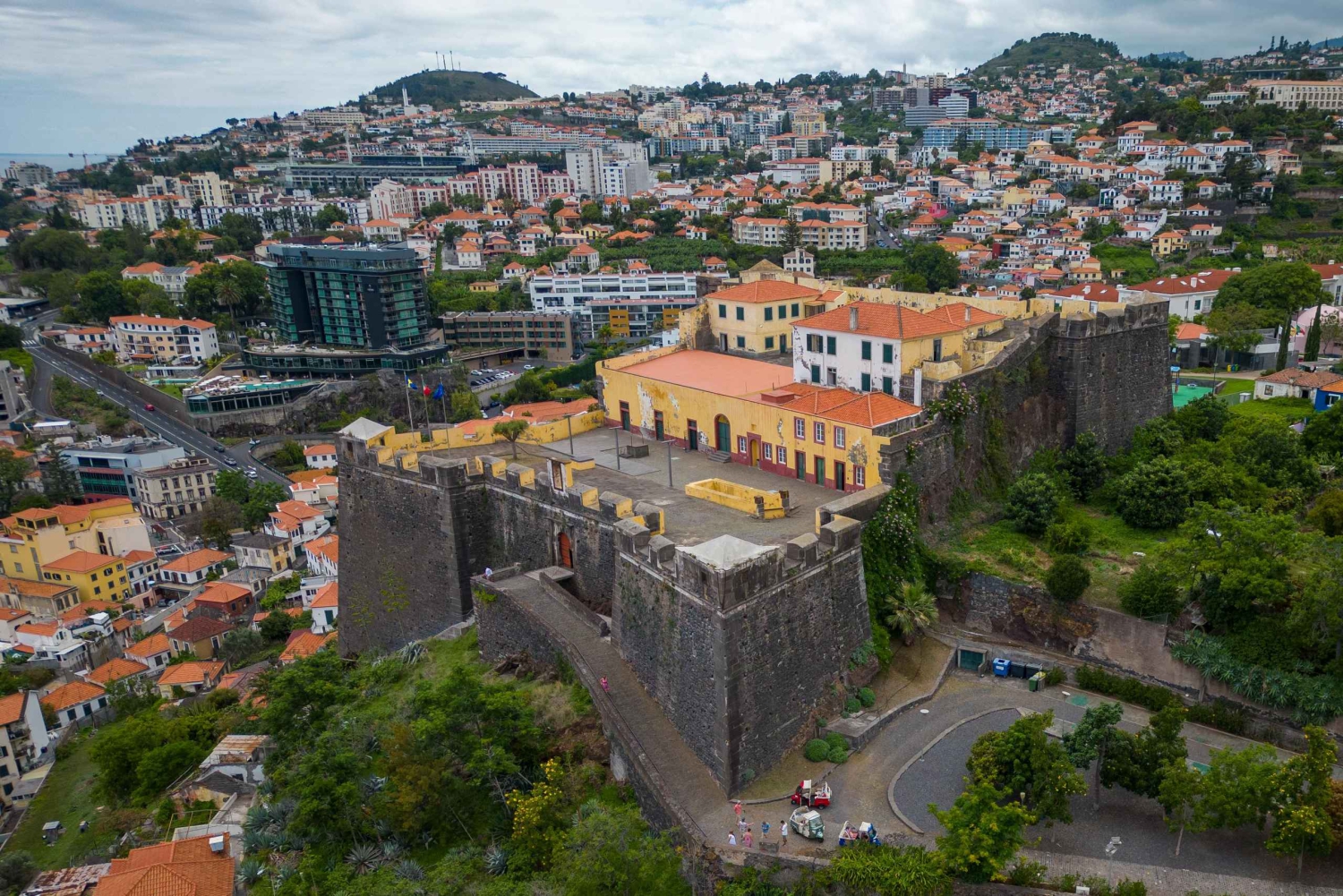 Funchal: 1 times byrundtur med Tuk-Tuk