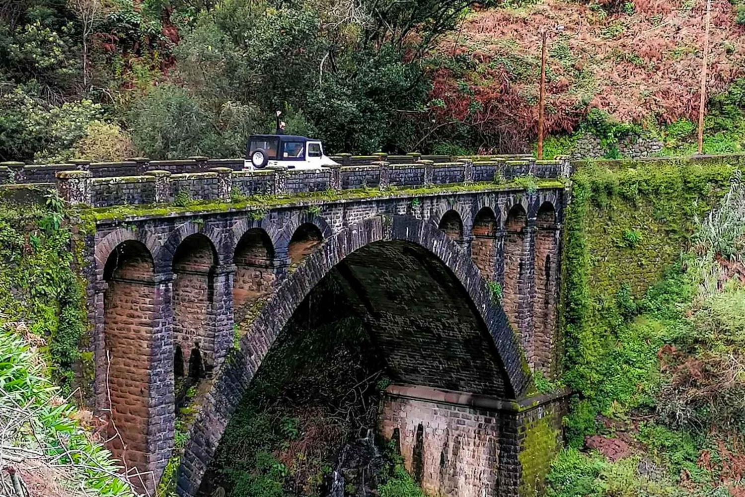 Funchal: 4x4 Jeep-tur til øst og nordøst for Madeira