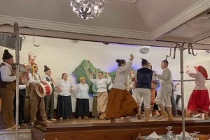 Funchal: Amazing Dinner with Folklore