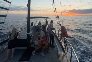 Funchal: Cabo Girão-tur på traditionell båt med dryck