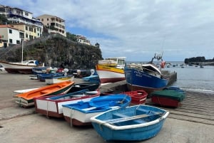 Funchal: Câmara de Lobos Churchill Bay Guided Tuk Tuk