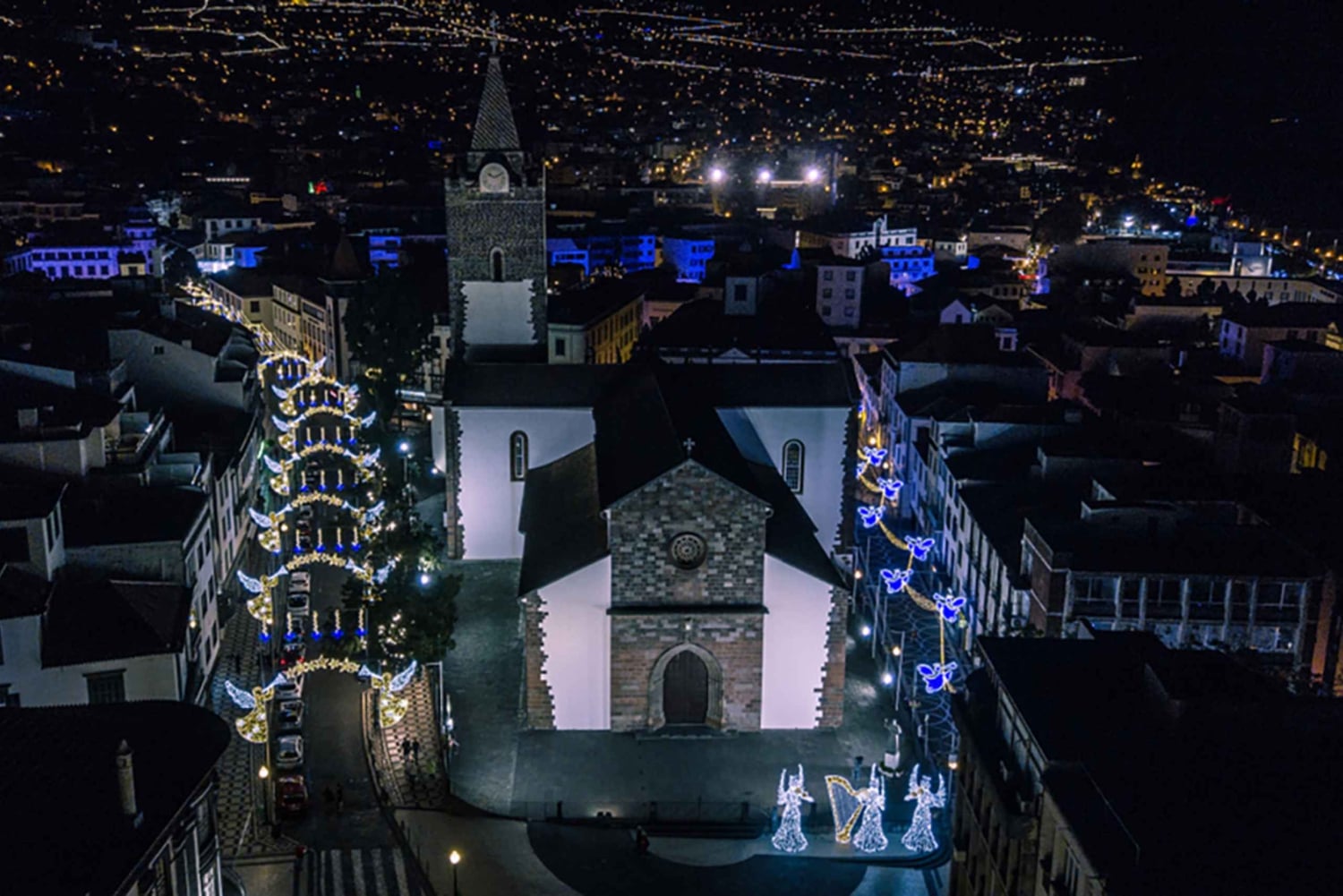 Funchal: Guidet tuk-tuk-tur med julebelysning