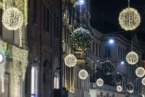 Funchal: Christmas Lights Tuk-Tuk Tour Experience by MadTuk