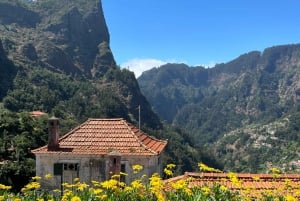 Funchal: Eira do Serrado Nun´s Valley viewpoint tuk tuk Tour