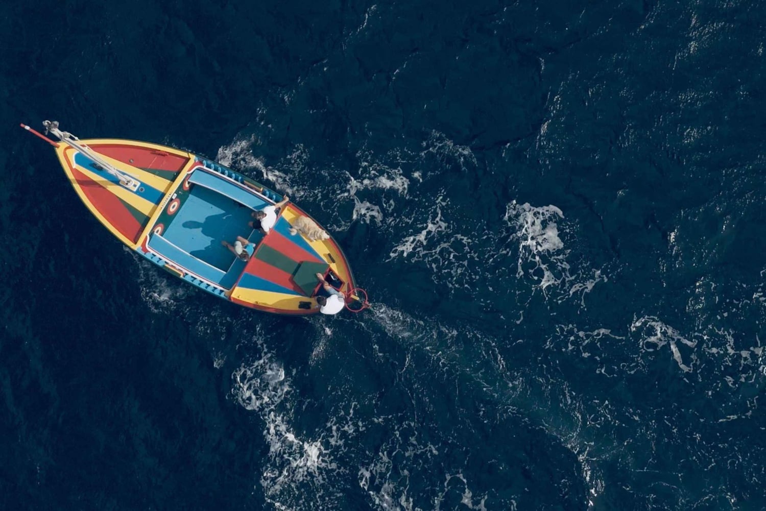 Funchal: Exklusive Tour auf einem typischen Xavelha-Boot