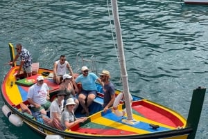 Funchal: Exklusive Tour auf einem typischen Xavelha-Boot