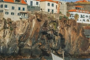 Funchal: Exklusive Tour auf einem typischen Xavelha-Boot