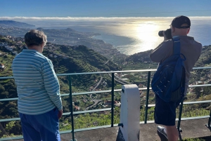 Funchal Utforskning: Sidovagnstur med historiska insikter