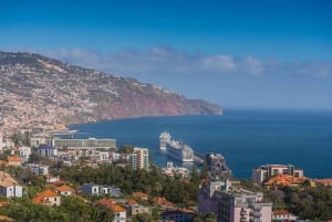 Funchal: City Highlights Tuk-Tuk Tour