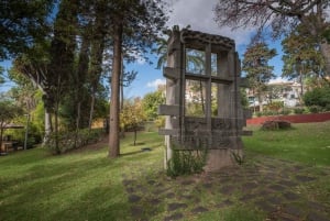 Funchal: City Highlights Tuk-Tuk Tour