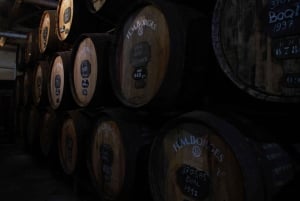 Funchal: H.M. Borges Winery Private Tour and Wine Tasting