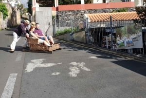 Funchal: Monte and Old Town Tour by Tuk-Tuk