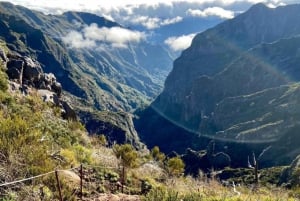 Pico Do Arieiro Pico Ruivo Sunrise Or Morning Hike Transfers