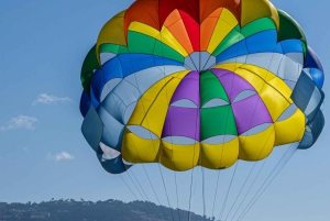 Funchal: Parasailing-tur på Madeiras kyst
