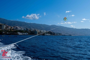 Funchal: Parasailing-tur på Madeiras kyst