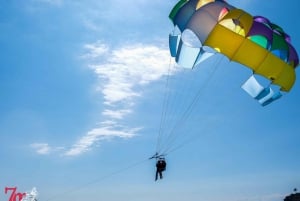 Funchal: Parasailing Tour on the Coast of Madeira Island