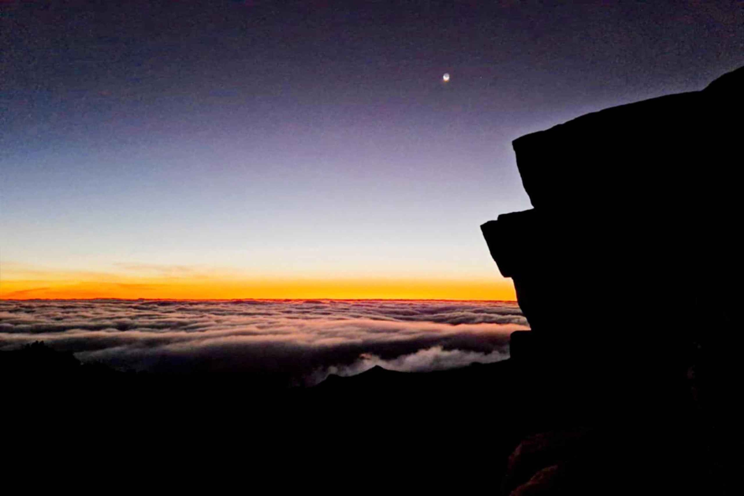 Funchal: Passeio de jipe ao nascer do sol no Pico do Arieiro, com recolha incluída