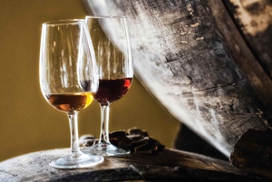 Funchal: Piratskibskrydstogt med vin- og honningkagesmagning