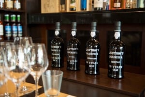 Funchal: Portuguese Madeira Wine Tasting with Sommelier