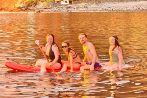 Funchal: Privat bådtur med snorkling og paddleboarding op til 11 personer