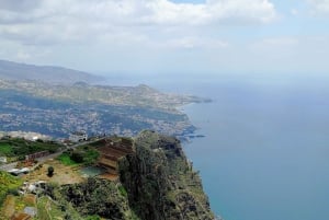 Funchal: Private Guided Cabo Girão Tour