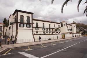 Funchal: Private Guided Walking Tour