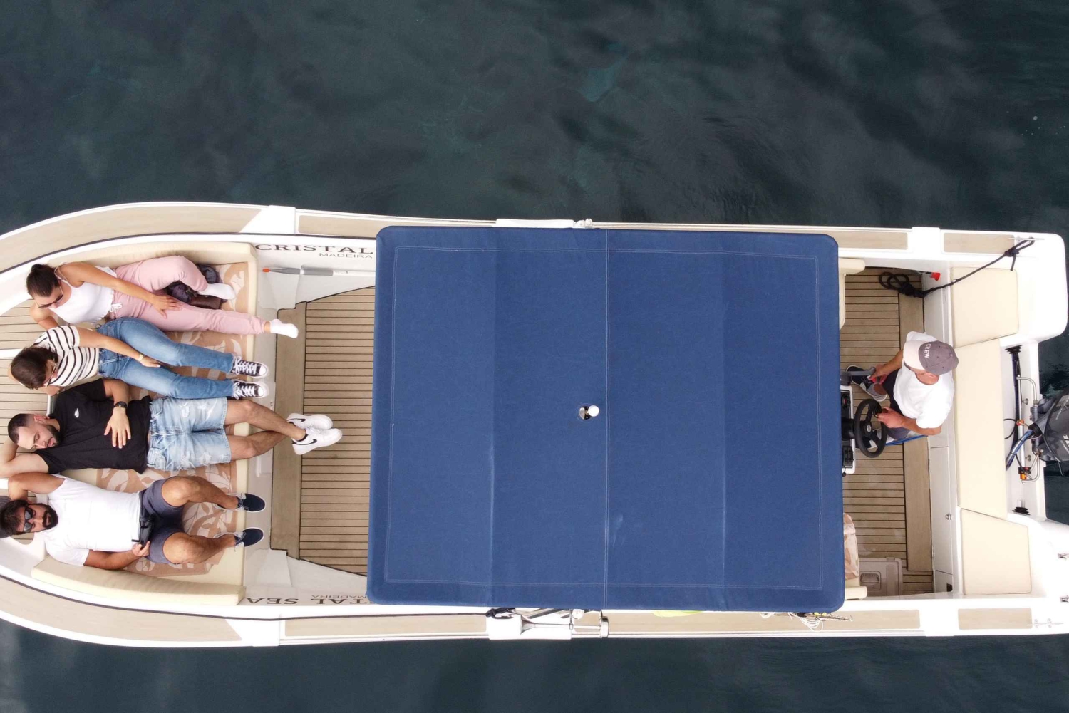 フンシャル：プライベートサンセットボートトリップ - シュノーケリング&パドルアップ 11 名様