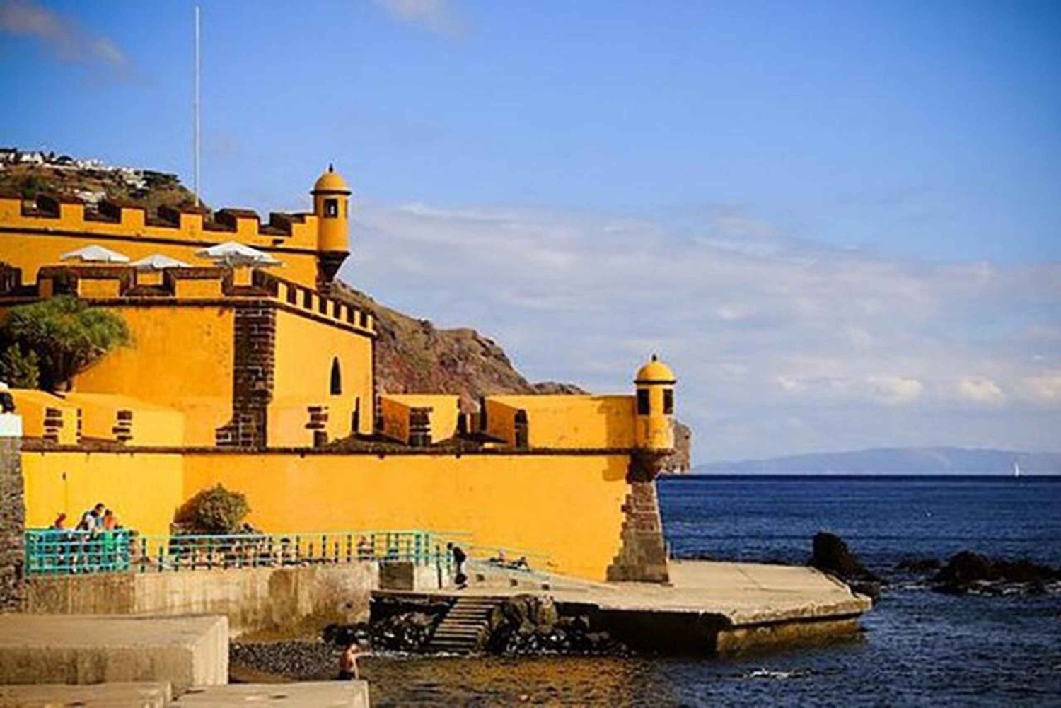 Funchal: tour rápido y divertido de 30 minutos en tuk tuk con guía local