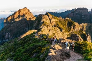 Funchal: Vandring i solopgangen på Pico do Arieiro og Pico Ruivo