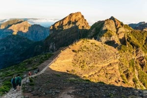 Funchal: Vandring i solopgangen på Pico do Arieiro og Pico Ruivo