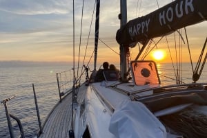 Funchal: Sunset Sailing Private Tour