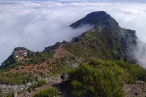 Funchal: Transfer to PR1 Pico do Arieiro & Pico Ruivo Trail