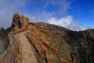 Funchal: Transfer to PR1 Pico do Arieiro & Pico Ruivo Trail