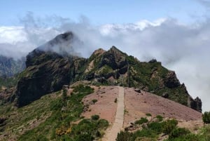 Funchal: Transfer to PR1 Pico do Arieiro & Pico Ruivo Trail