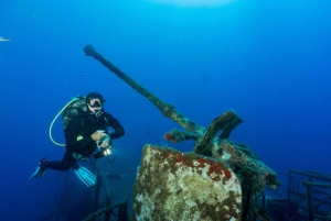 Funchal: Wreck dive F488 Frigate - certified divers