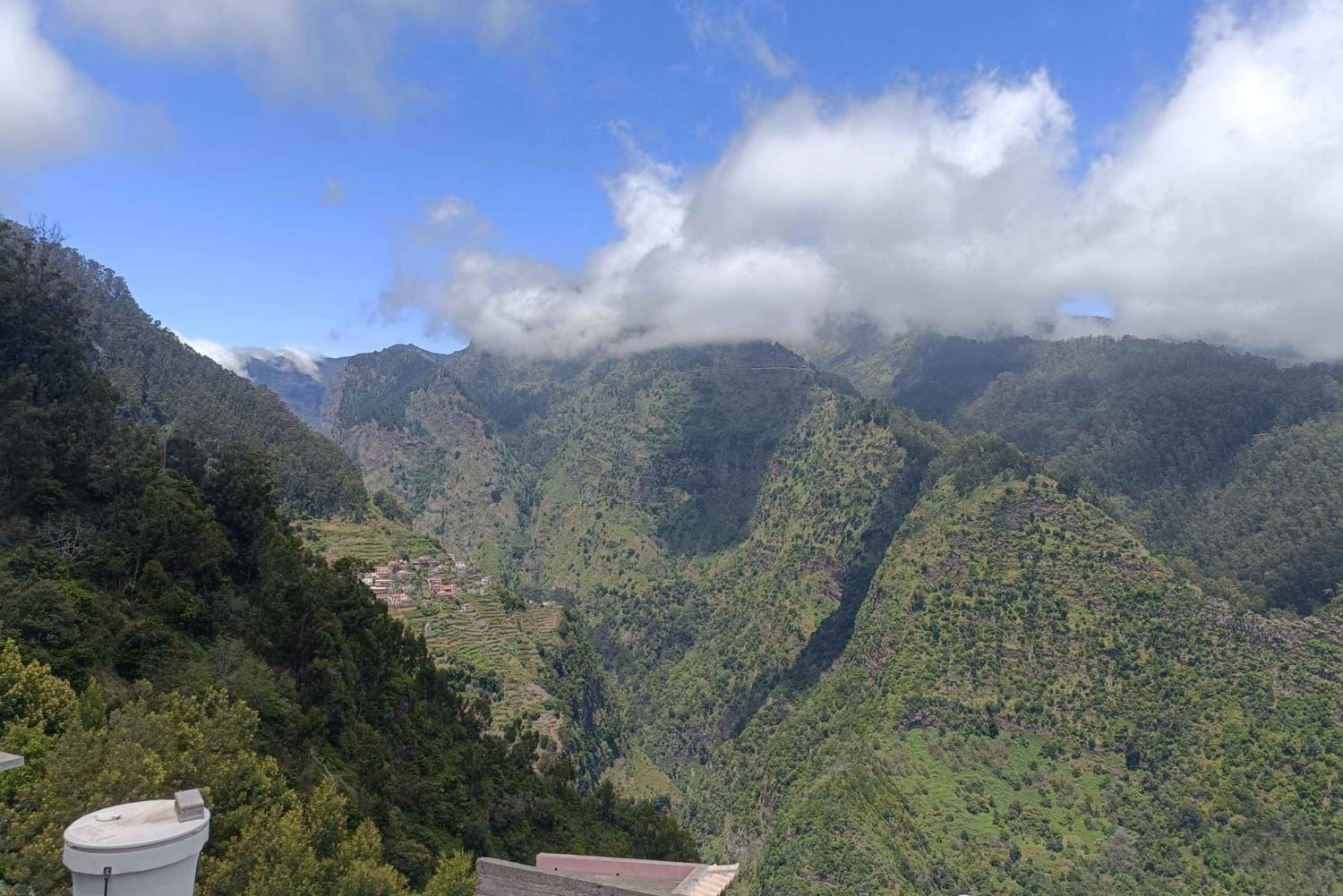 Tour de medio día 4x4 Camara de Lobos Vidrio Vista Botton