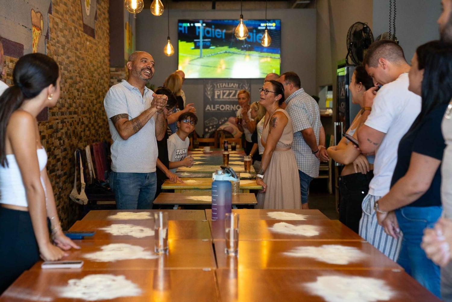 Aula prática de fazer pizza no Funchal