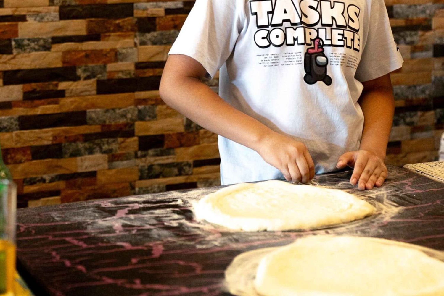 Aula prática de fazer pizza no Funchal