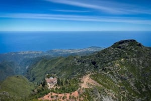 Hiking in Madeira: From Pico Areeiro to Pico Ruivo