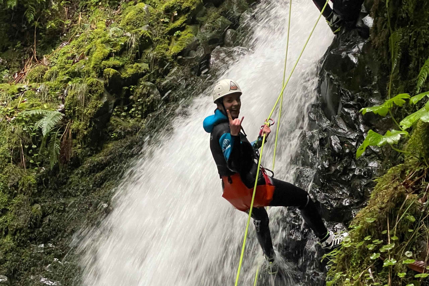 Intermediate Canyoning Madeira