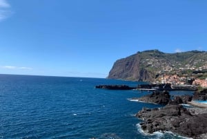 Jeep Tour with Madeira Wine Tasting .