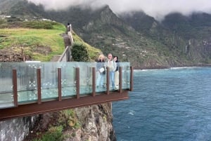 Levada Walk East Santana Full-Day Jeep Tour, Pico do Arieiro