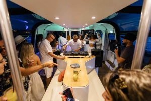 Lissabon: Nattkryssning med DJ och öppen bar